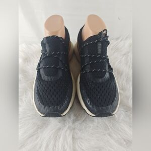 Sorel Kinetic Impact Lace Women's Sneakers Size 10